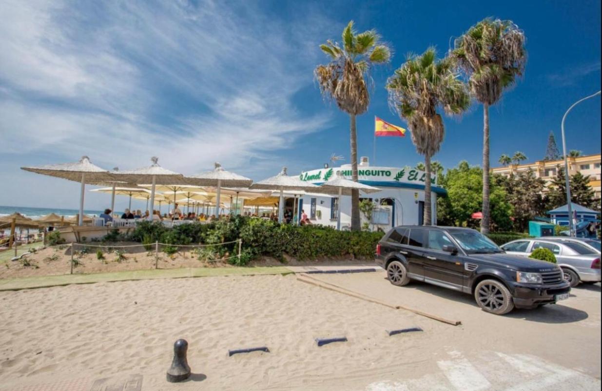 Luxury Beach Side Apartment In Marbella Playa Bagian luar foto